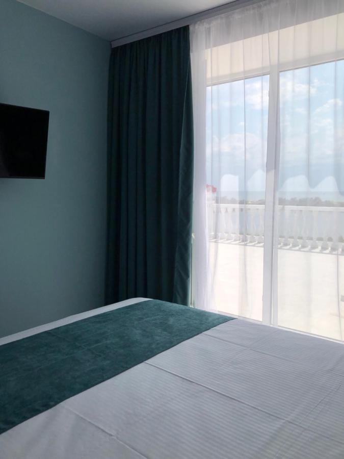 Hotel Panorama Briz Karolino-Buhaz Esterno foto