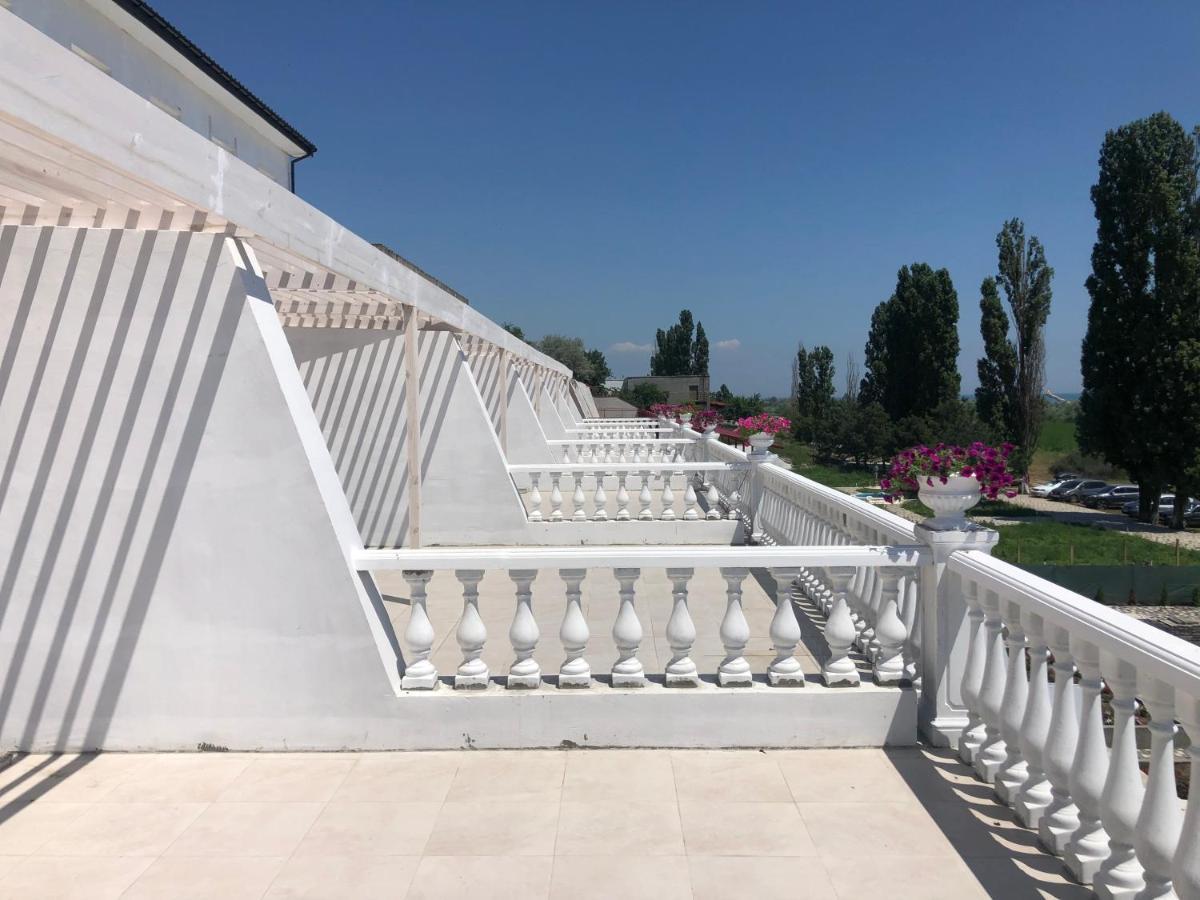 Hotel Panorama Briz Karolino-Buhaz Esterno foto