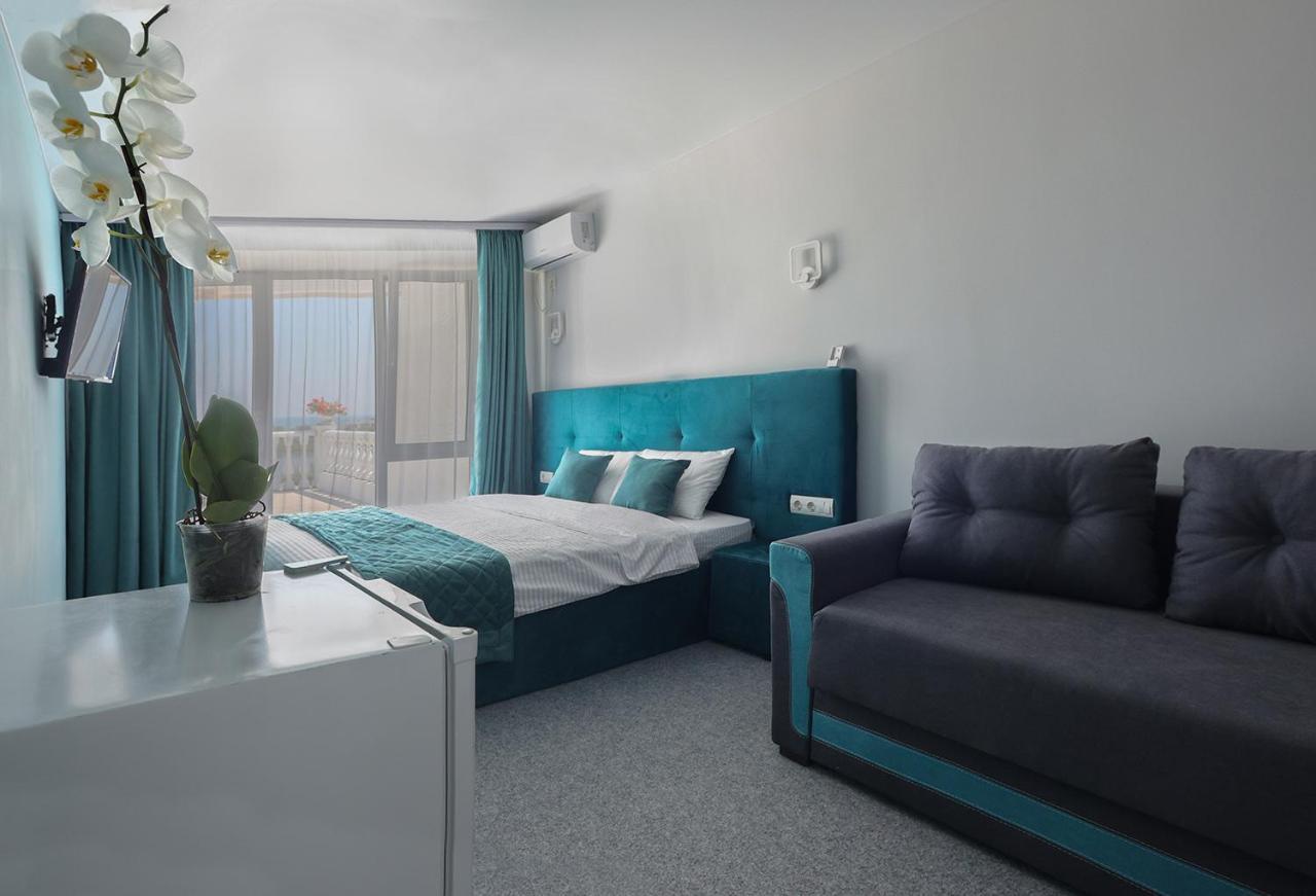 Hotel Panorama Briz Karolino-Buhaz Esterno foto